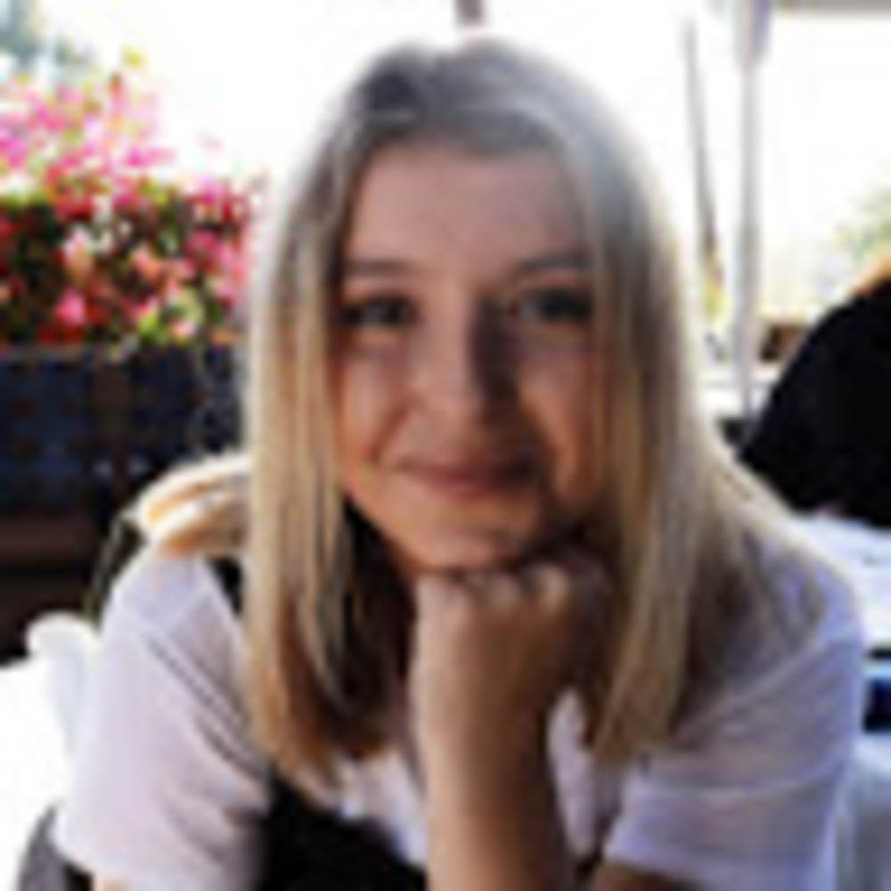 Meet your Posher, Jillian